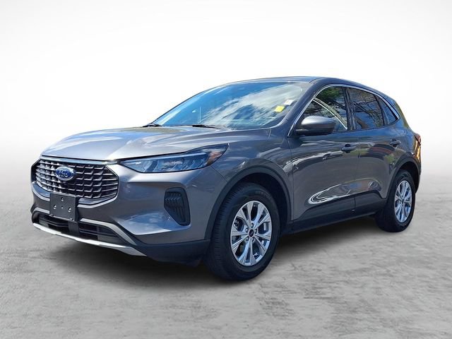 Certified 2023 Ford Escape Active w/ Tech Pack #2 image 3