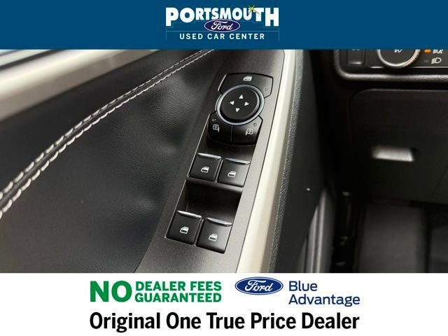 Certified 2022 Ford Explorer XLT w/ Equipment Group 202A image 33
