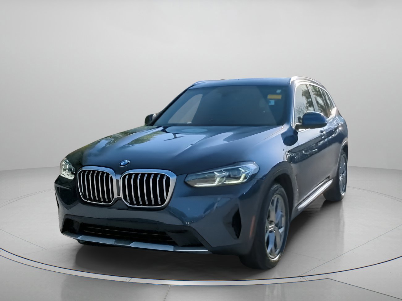 Used 2022 BMW X3 sDrive30i w/ Premium Package 2 image 3
