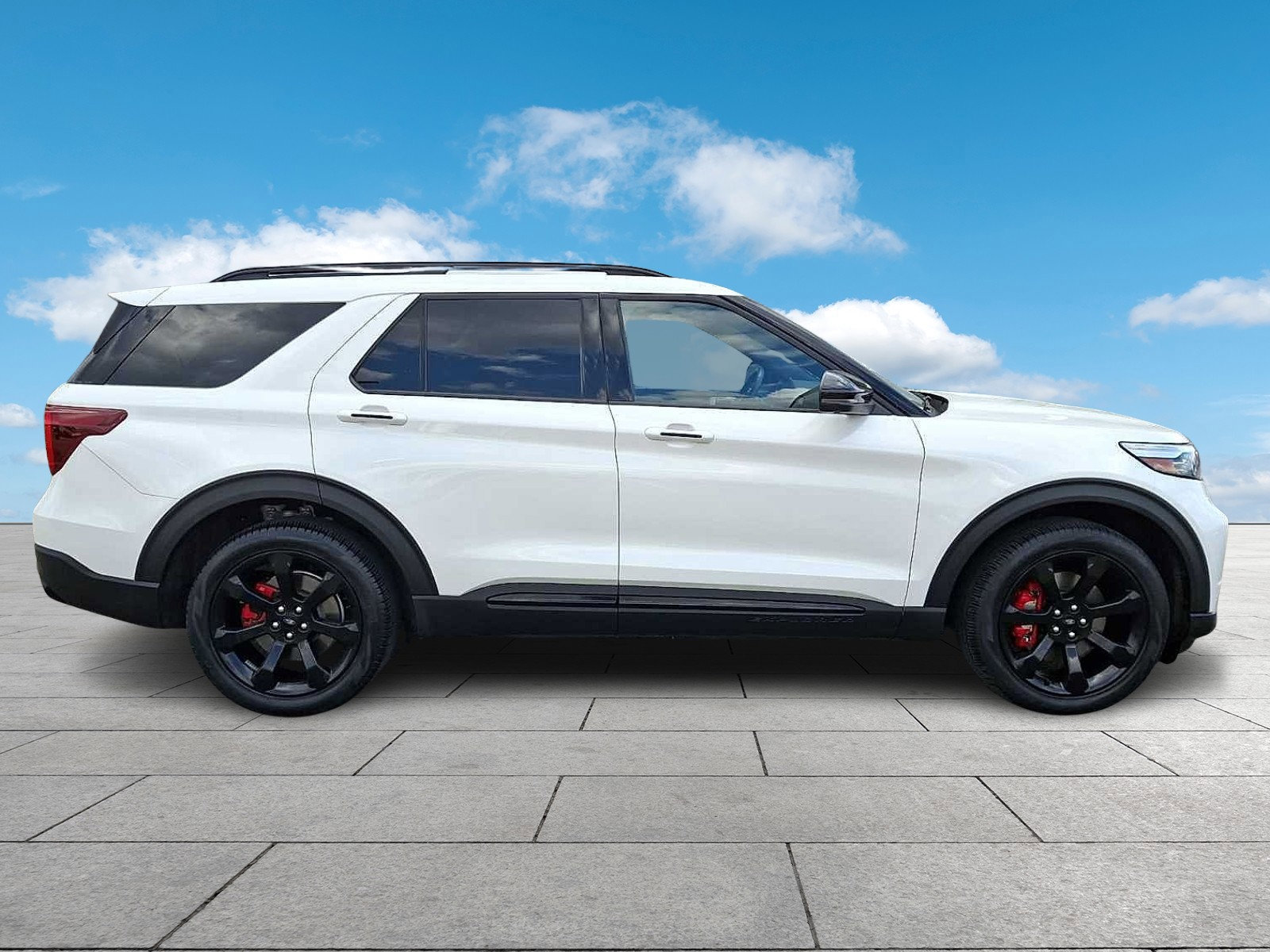 Certified 2023 Ford Explorer ST w/ Equipment Group 401A image 5