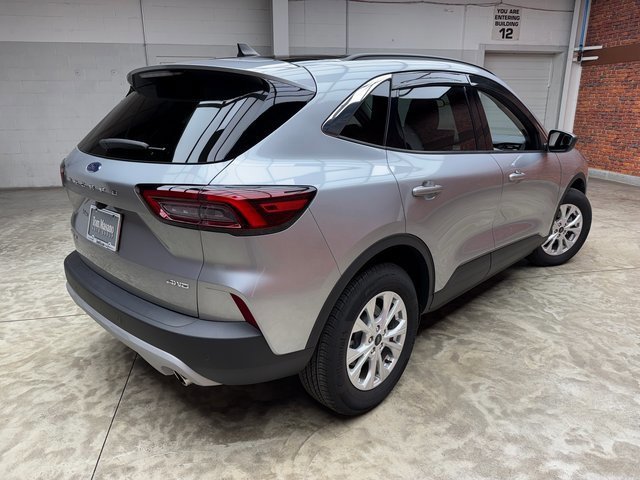Certified 2023 Ford Escape Active w/ Tech Pack #1 image 5