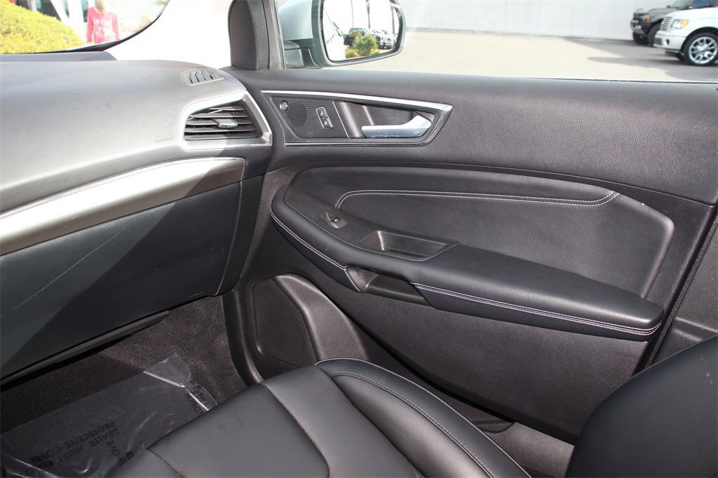 Certified 2022 Ford Edge Titanium image 16