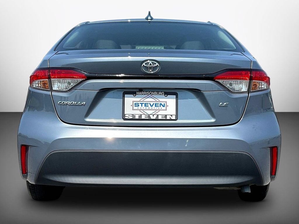 Used 2024 Toyota Corolla LE FWD image 5