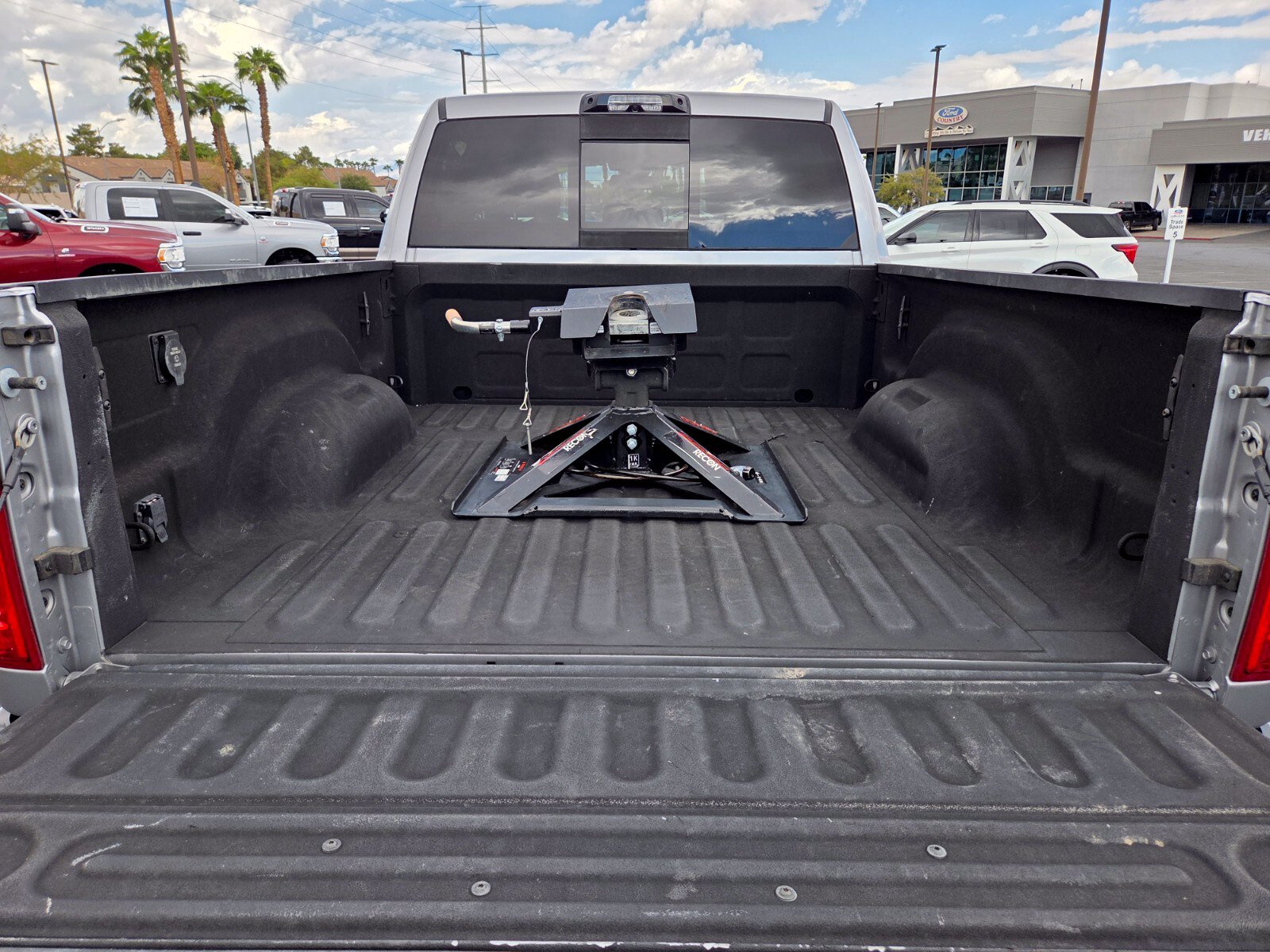 Used 2022 RAM 2500 Laramie AWD/4WD image 14