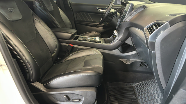 Certified 2022 Ford Edge ST w/ Cargo Accessory Package AWD/4WD image 22