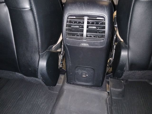 Certified 2020 Ford Escape Titanium AWD/4WD image 43