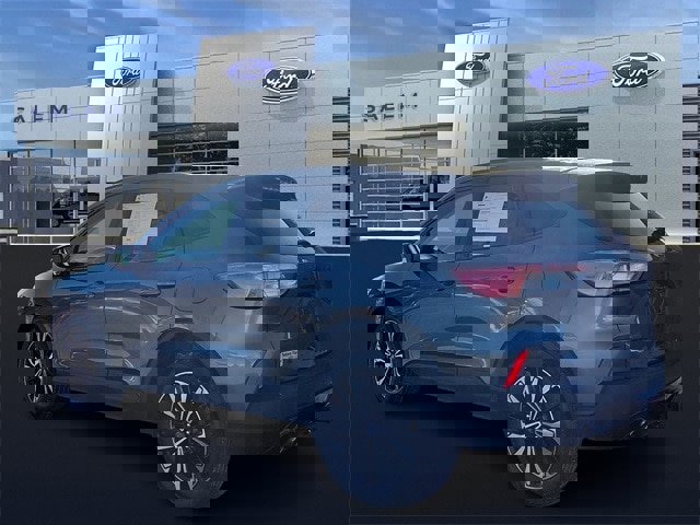 Certified 2022 Ford Escape SEL w/ SEL Stealth AWD Package image 4