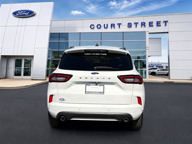 Certified 2024 Ford Escape ST-Line w/ Tech Pack #1 FWD image 6