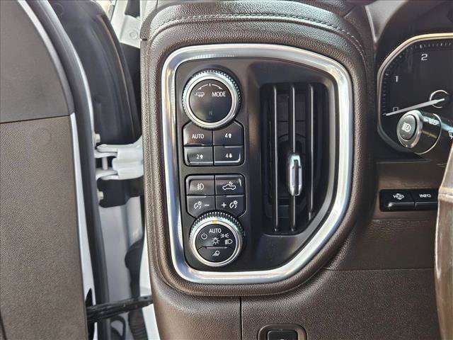 Used 2021 GMC Sierra 3500 Denali w/ Denali Ultimate Package AWD/4WD image 21