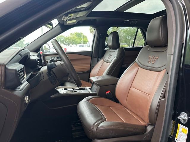 Certified 2023 Ford Explorer King Ranch RWD image 12