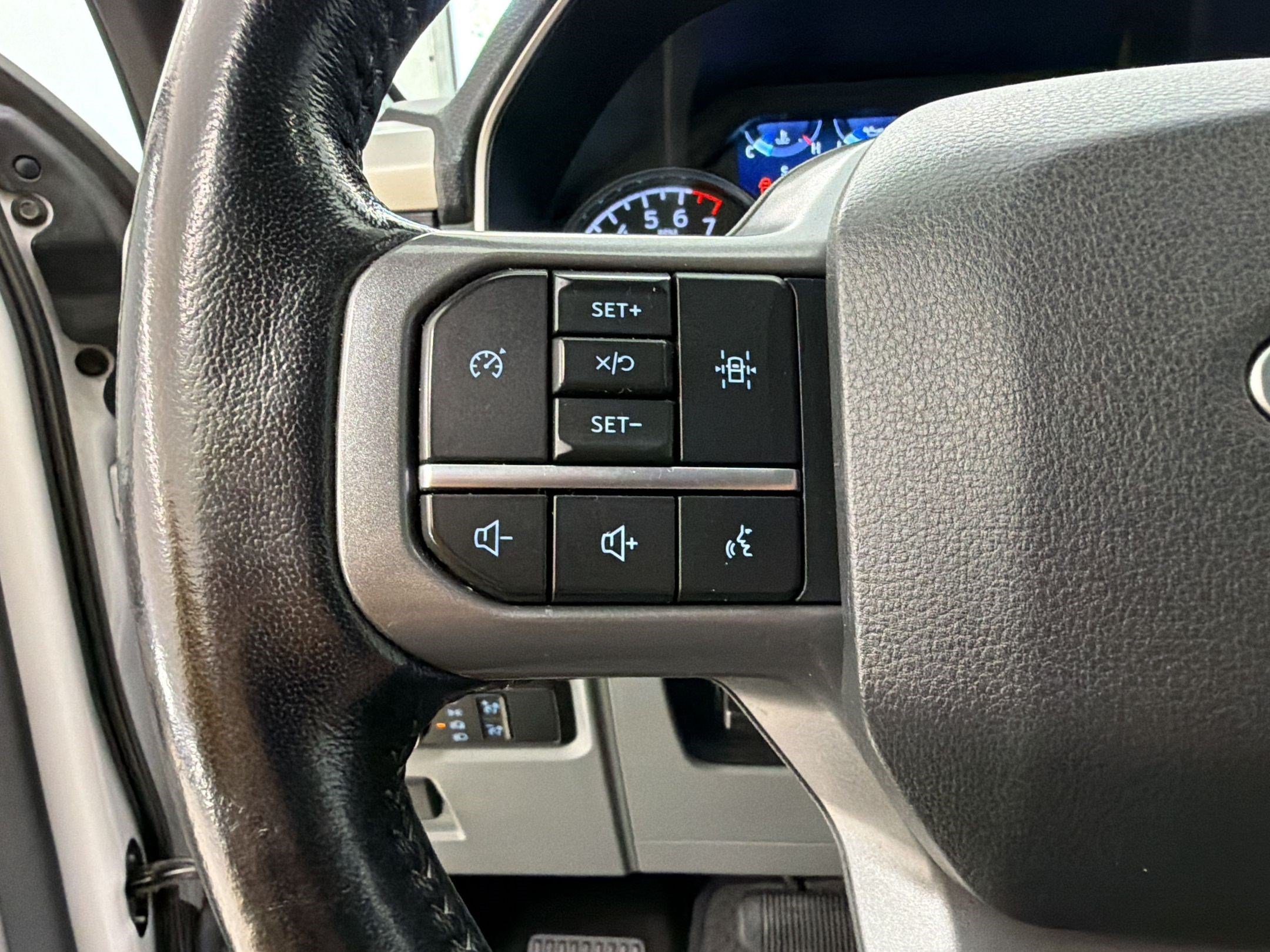 Certified 2021 Ford F150 XLT w/ Equipment Group 301A Mid RWD image 17