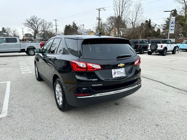 Used 2020 Chevrolet Equinox LT w/ Driver Convenience Package image 11