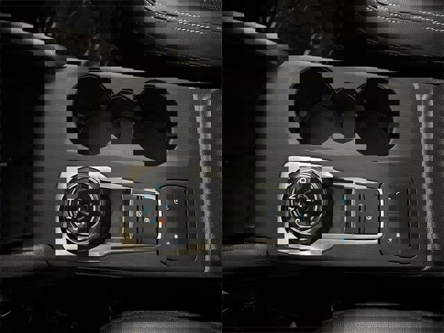 Certified 2022 Ford Escape SEL w/ Technology Package image 12