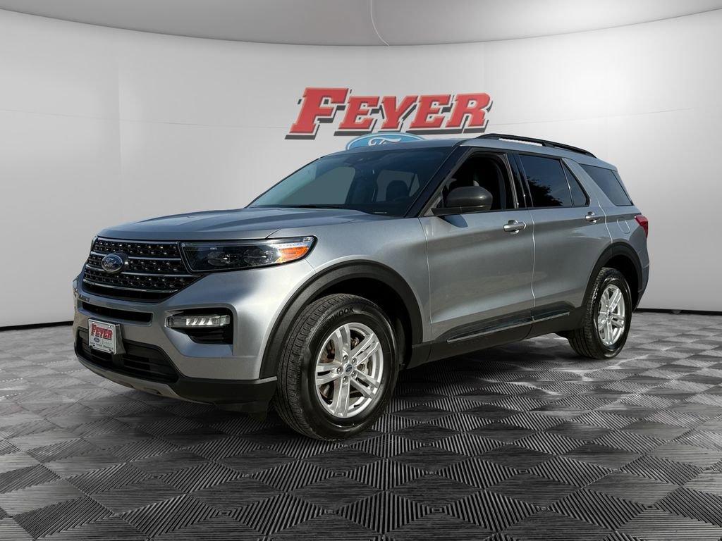 Certified 2023 Ford Explorer XLT w/ Equipment Group 202A