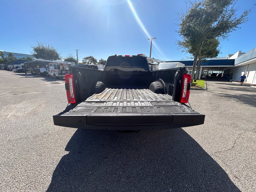 Certified 2023 Ford F350 King Ranch w/ Chrome Package AWD/4WD image 35