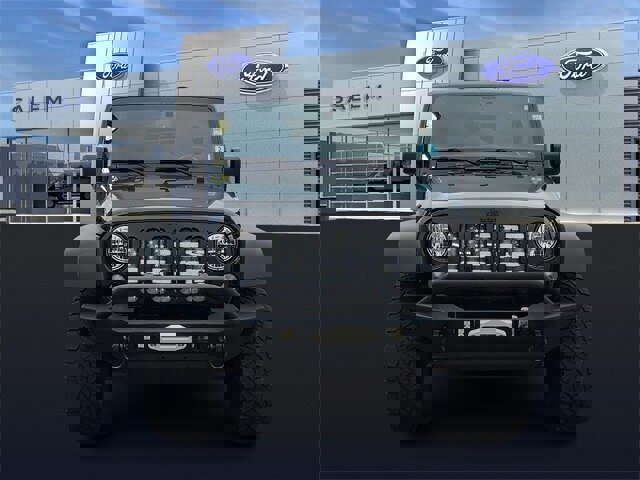 Used 2018 Jeep Wrangler Unlimited Sport image 7