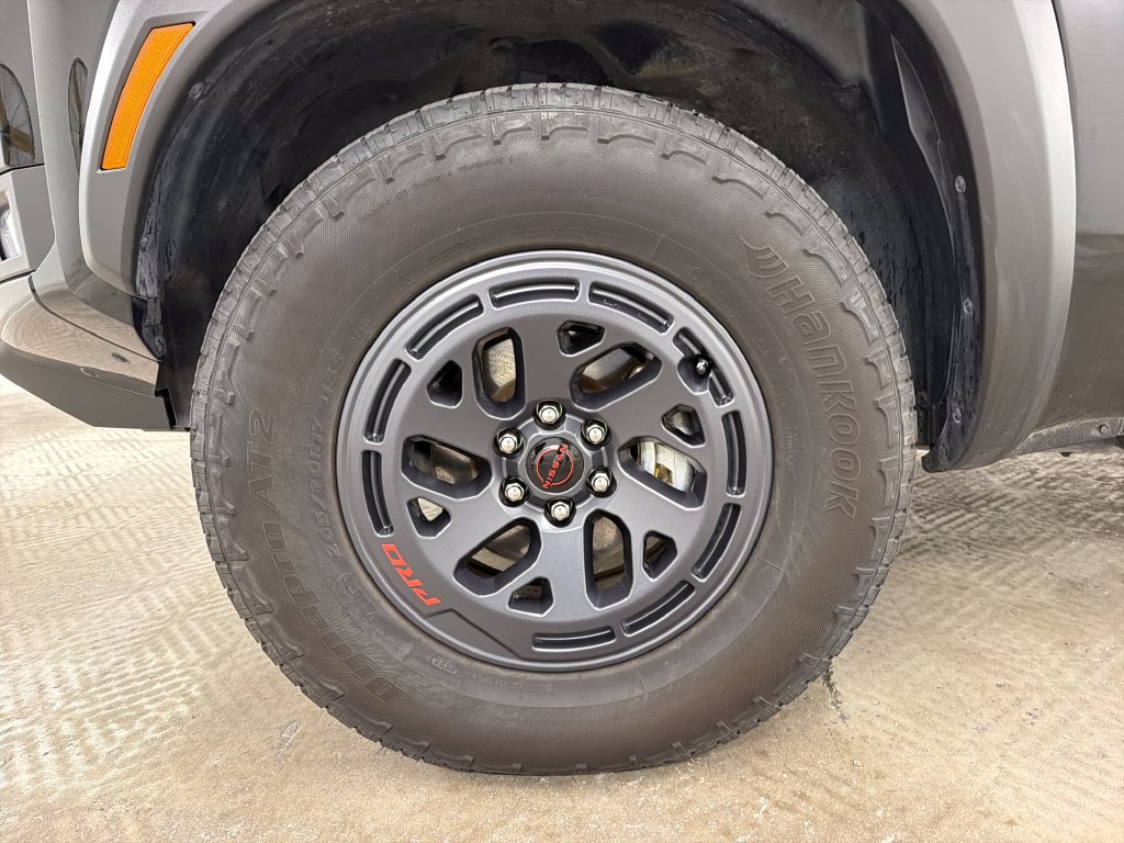 Used 2026 Nissan Frontier PRO-4X AWD/4WD image 13