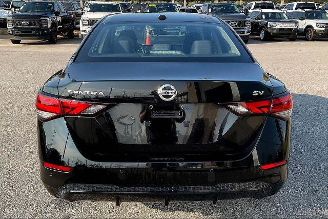 Used 2023 Nissan Sentra SV w/ All-Weather Package FWD image 5