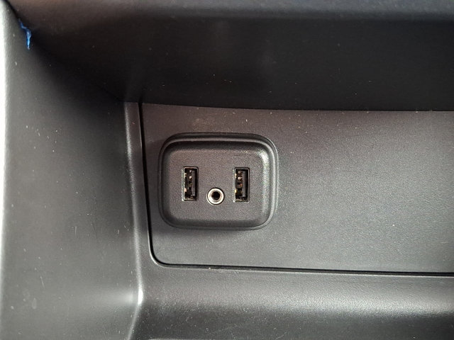 Used 2019 Chevrolet Colorado Z71 AWD/4WD image 25