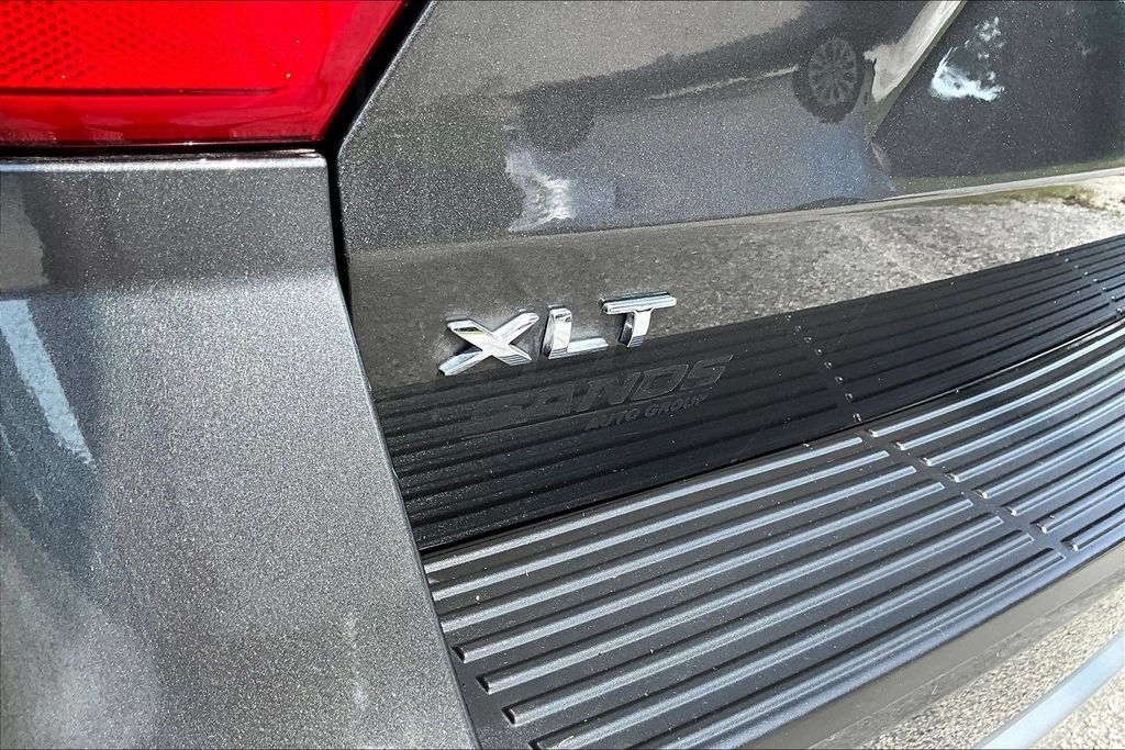 Certified 2019 Ford Expedition XLT w/ Equipment Group 202A AWD/4WD image 26