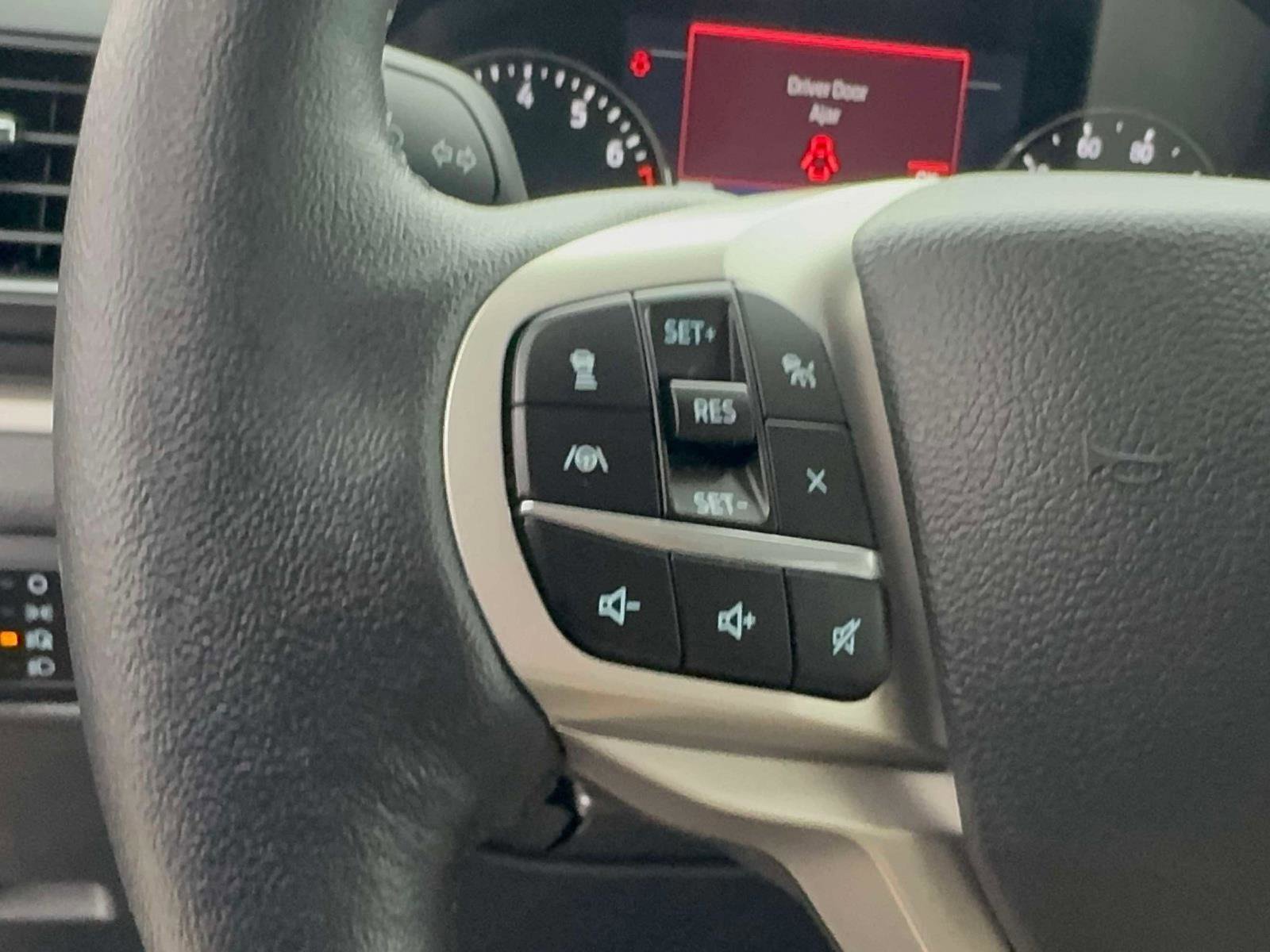 Certified 2022 Ford Explorer XLT w/ Equipment Group 202A image 16