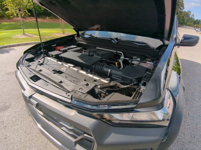 Used 2026 Chevrolet Colorado Trail Boss AWD/4WD image 27
