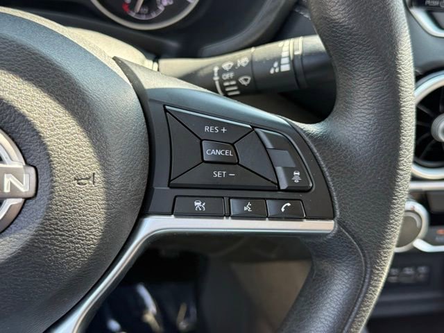 Used 2024 Nissan Sentra SV FWD image 18