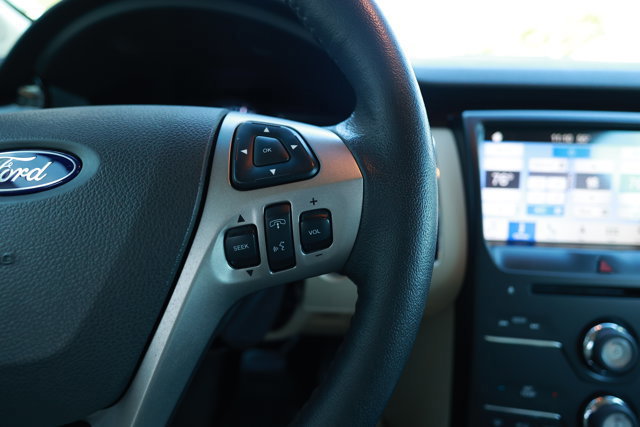 Certified 2019 Ford Flex SEL w/ Equipment Group 202A AWD/4WD image 16