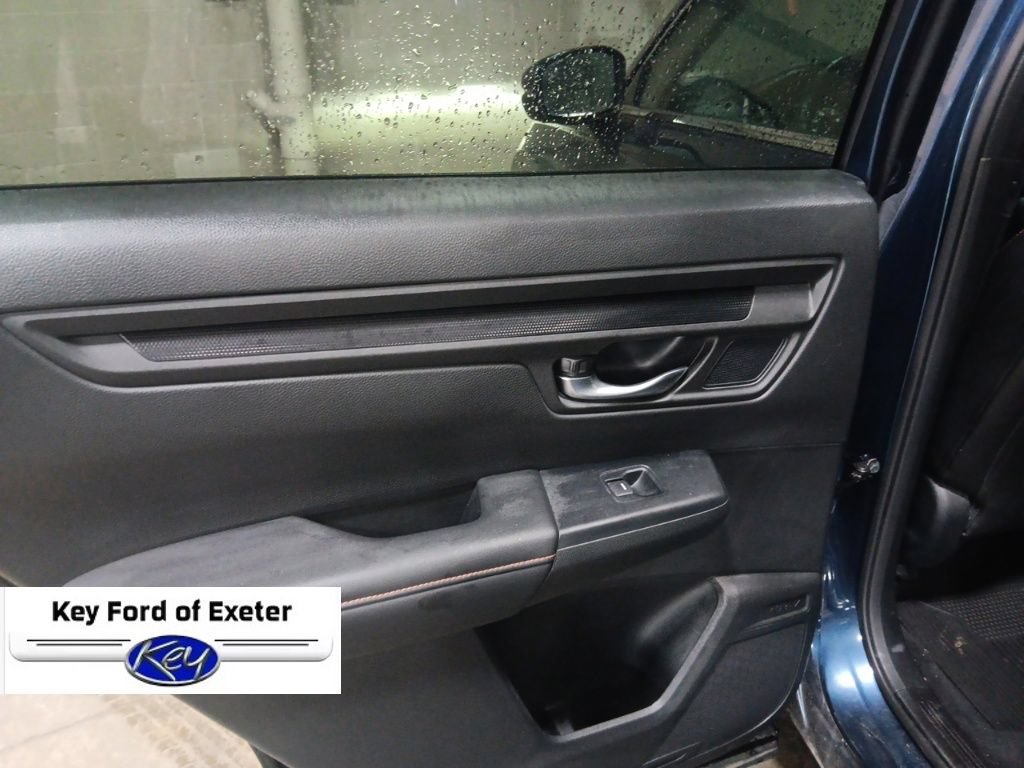 Used 2025 Honda CR-V Sport-L image 13