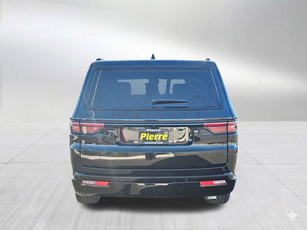 Used 2024 Jeep Wagoneer Series II image 5