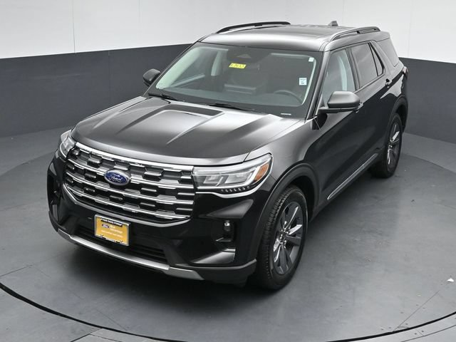 Certified 2025 Ford Explorer Active w/ Active Comfort Package AWD/4WD image 48