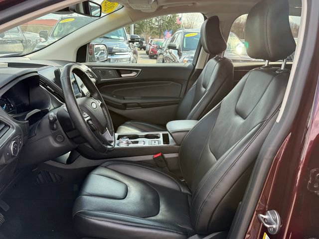 Certified 2022 Ford Edge Titanium w/ Equipment Group 301A image 6