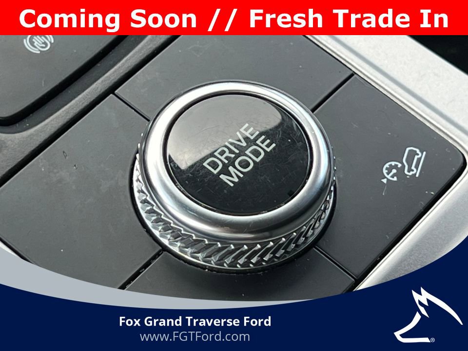 Certified 2023 Ford Explorer XLT w/ Equipment Group 202A AWD/4WD image 30
