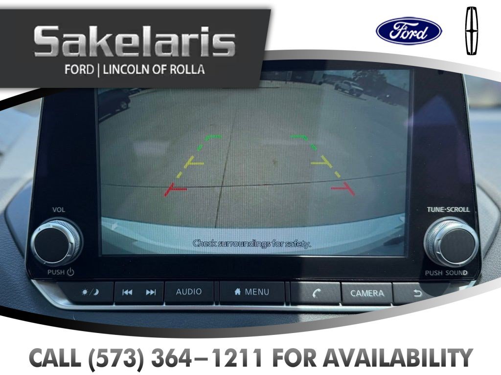 Used 2024 Nissan Sentra SV FWD image 22