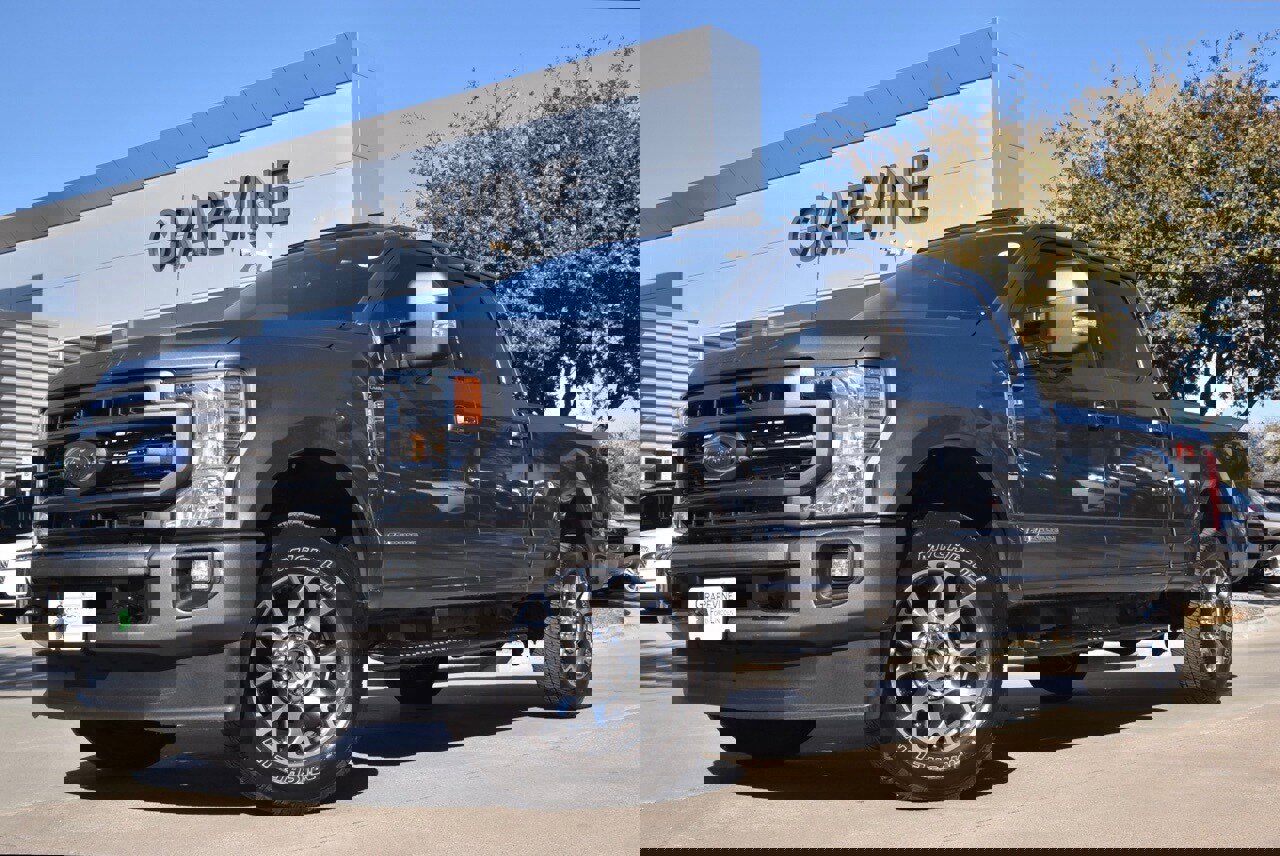 Certified 2022 Ford F250 Lariat w/ Lariat Ultimate Package image 2