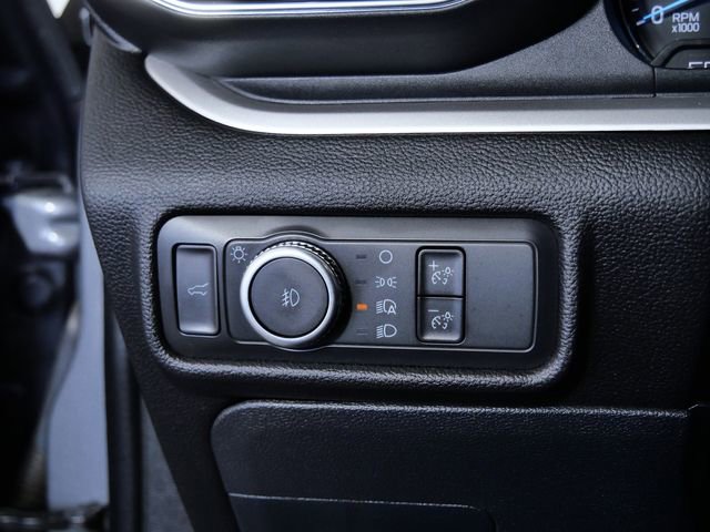 Certified 2021 Ford Explorer XLT w/ Equipment Group 202A image 23