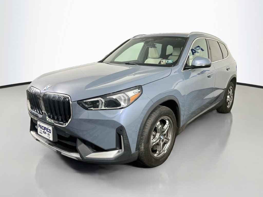 Used 2023 BMW X1 xDrive28i w/ Convenience Package AWD/4WD image 4