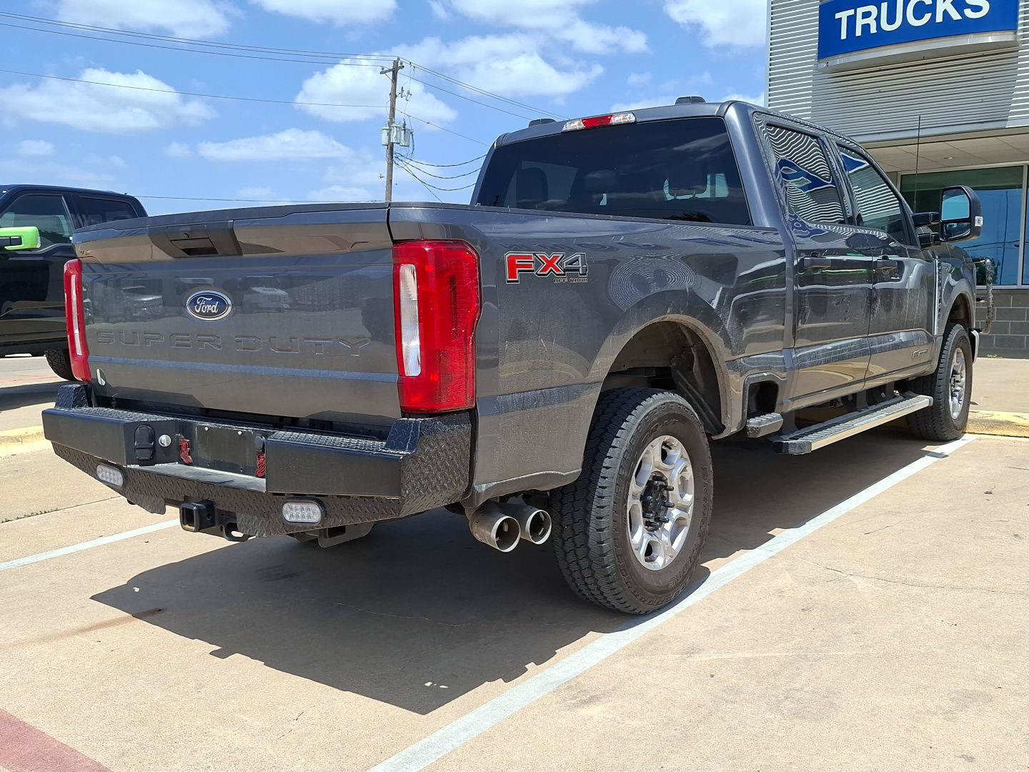 Certified 2026 Ford F250 XLT w/ FX4 Off-Road Package AWD/4WD image 9