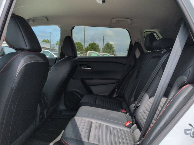 Used 2025 Nissan Rogue SV w/ Rock Creek Premium Package AWD/4WD image 16