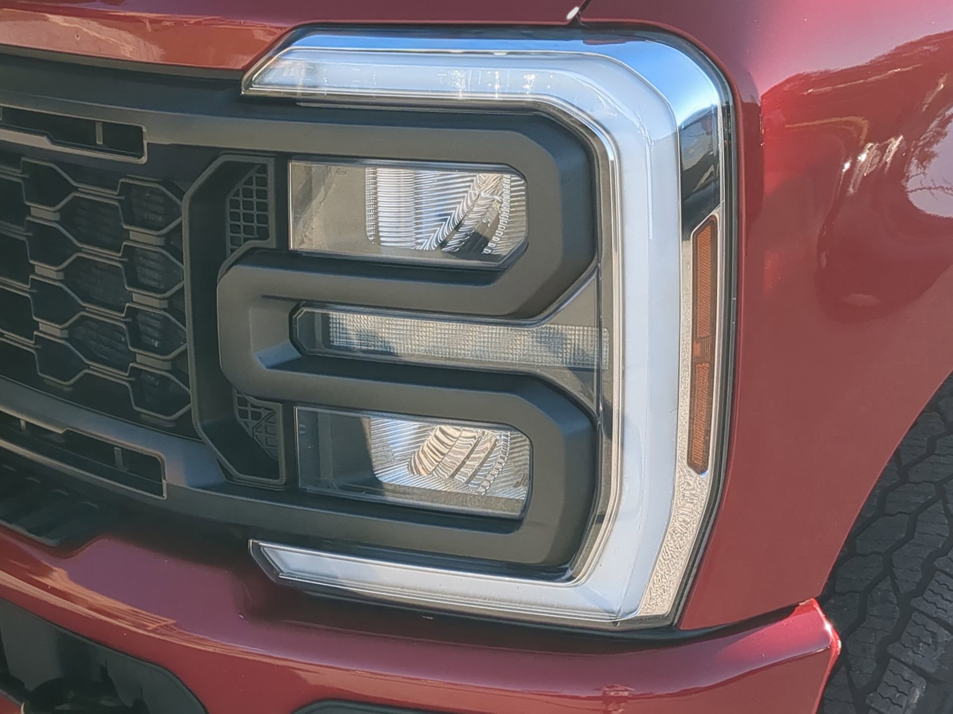 Certified 2024 Ford F250 Lariat w/ Sport Appearance Package image 36