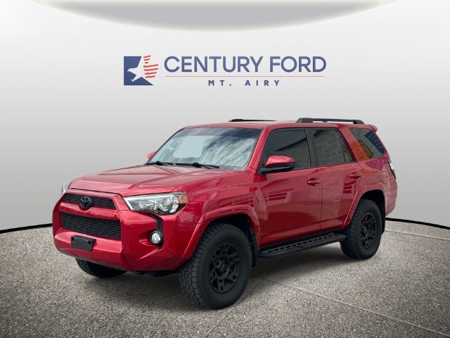 Used 2018 Toyota 4Runner SR5 AWD/4WD image 4