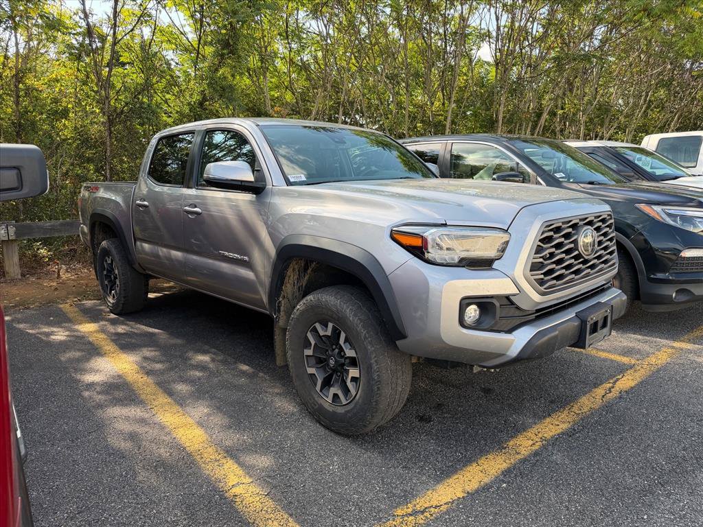 Used 2021 Toyota Tacoma TRD Off-Road AWD/4WD image 3