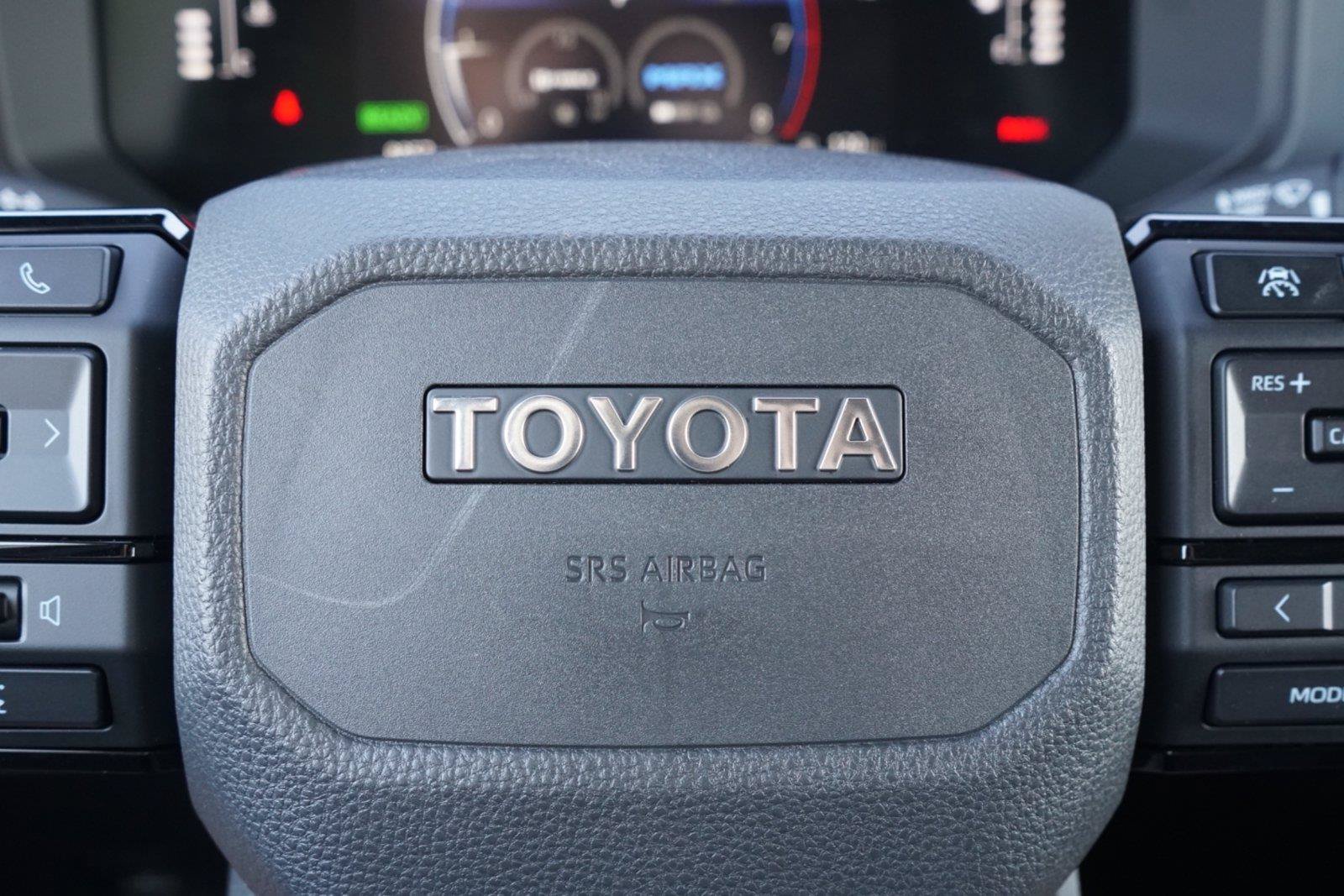 Used 2025 Toyota Land Cruiser 1958 AWD/4WD image 15