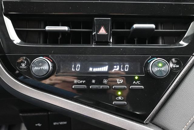 Used 2024 Toyota Camry XSE FWD image 22