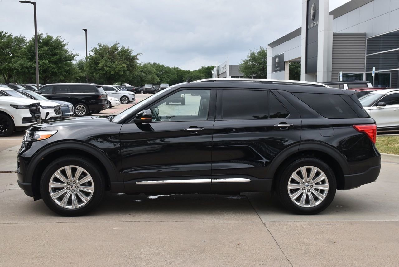 Certified 2024 Ford Explorer Limited w/ Limited Technology Package image 12