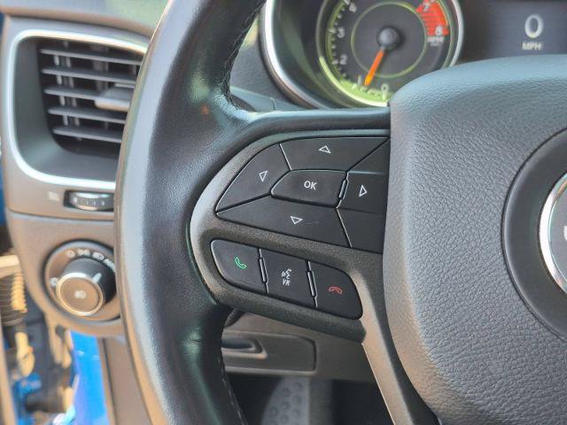 Used 2020 Jeep Cherokee Trailhawk AWD/4WD image 19