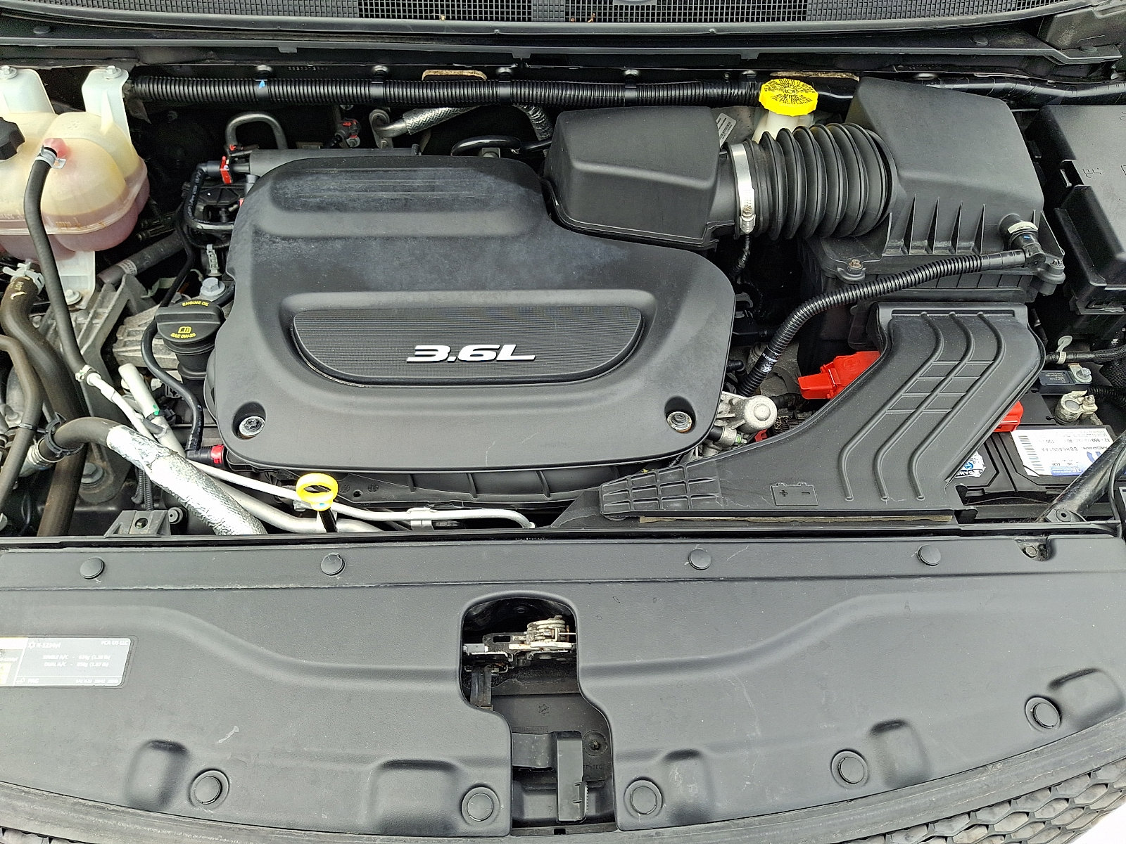 Used 2019 Chrysler Pacifica Touring-L FWD image 29