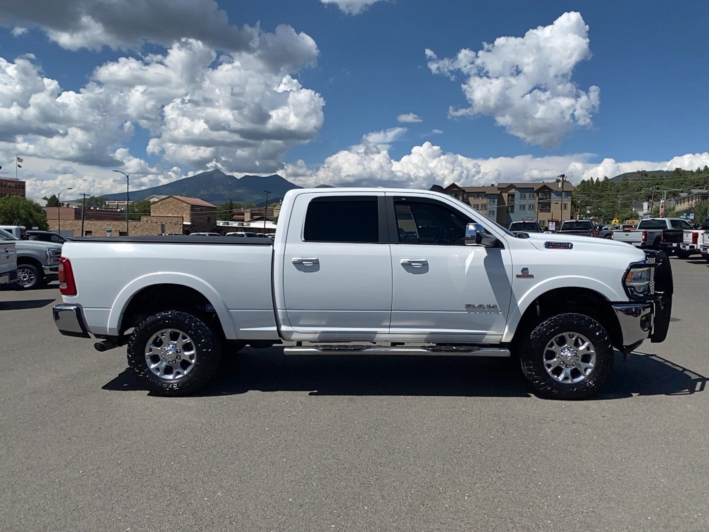 Used 2020 RAM 2500 Laramie AWD/4WD image 4
