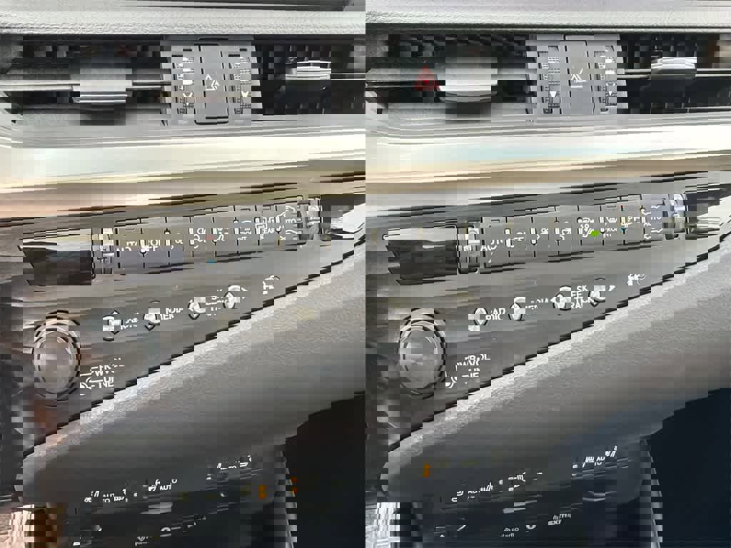 Used 2020 Lexus ES 350 image 27