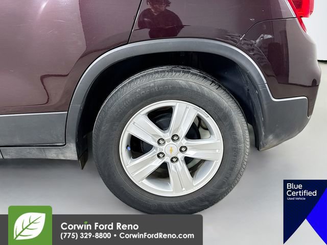 Used 2021 Chevrolet Trax LT image 32